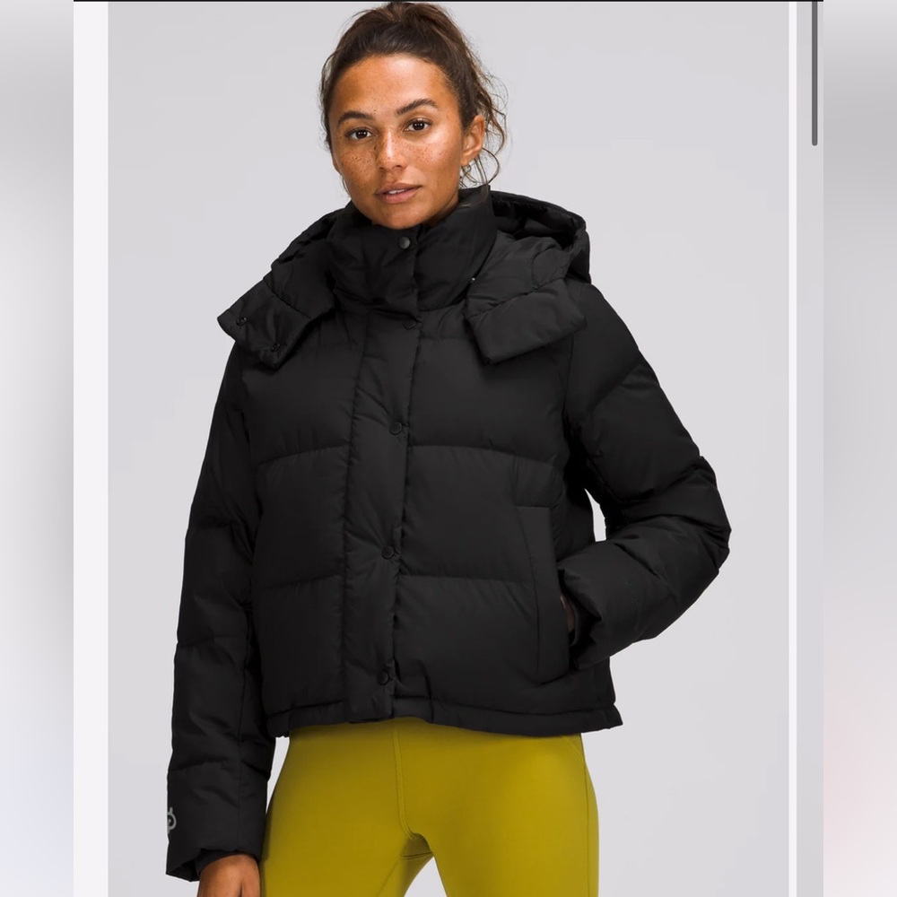 NWOT Lululemon wunder puffed crop jacket